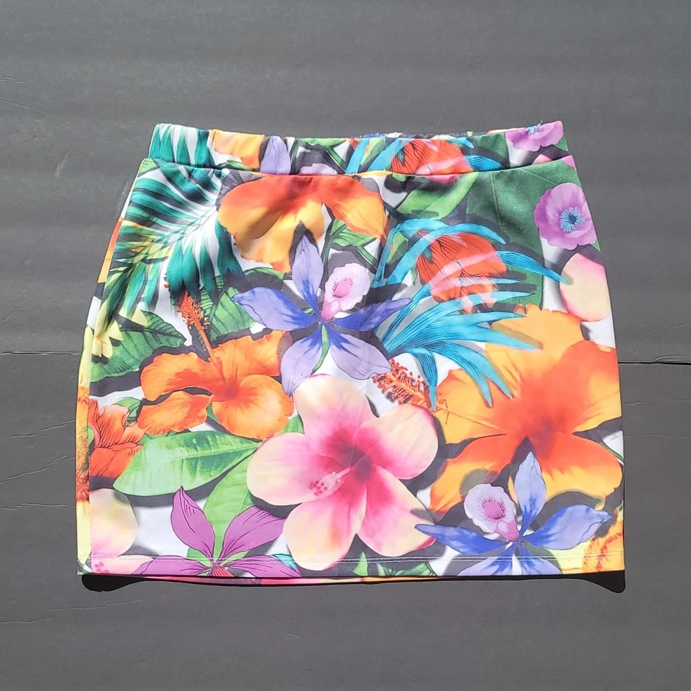 Joe Boxer Floral Print mini Skirt Size L - Picture 2 of 6